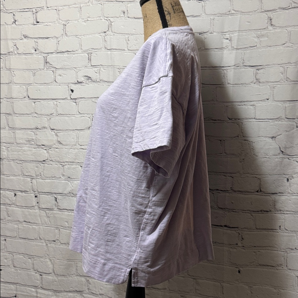 Old navy Lavender Slightly Cropped Short Sleeve T-Shirt - Picture 2 of 8